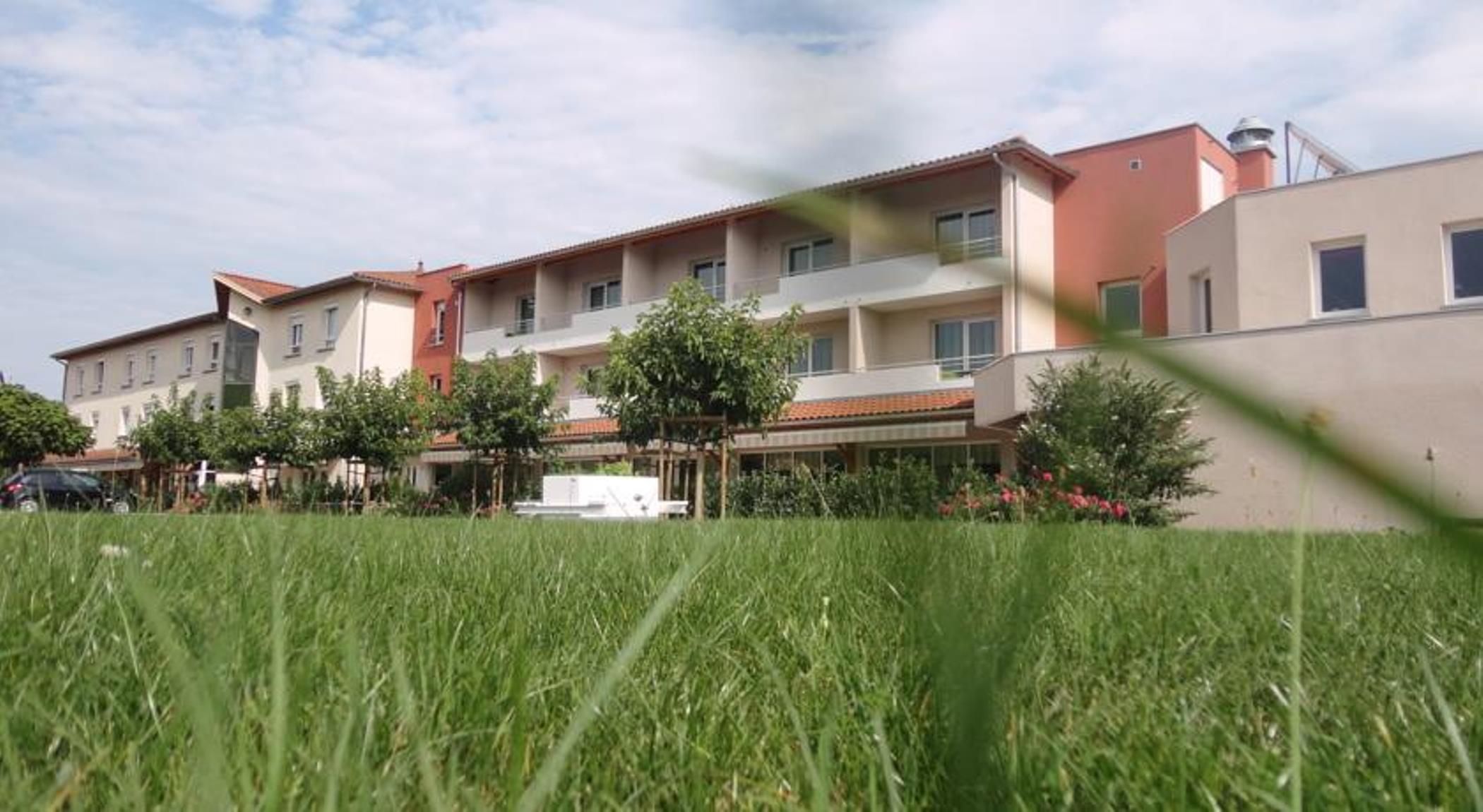 Hotel Le Chatard Sarcey Kültér fotó