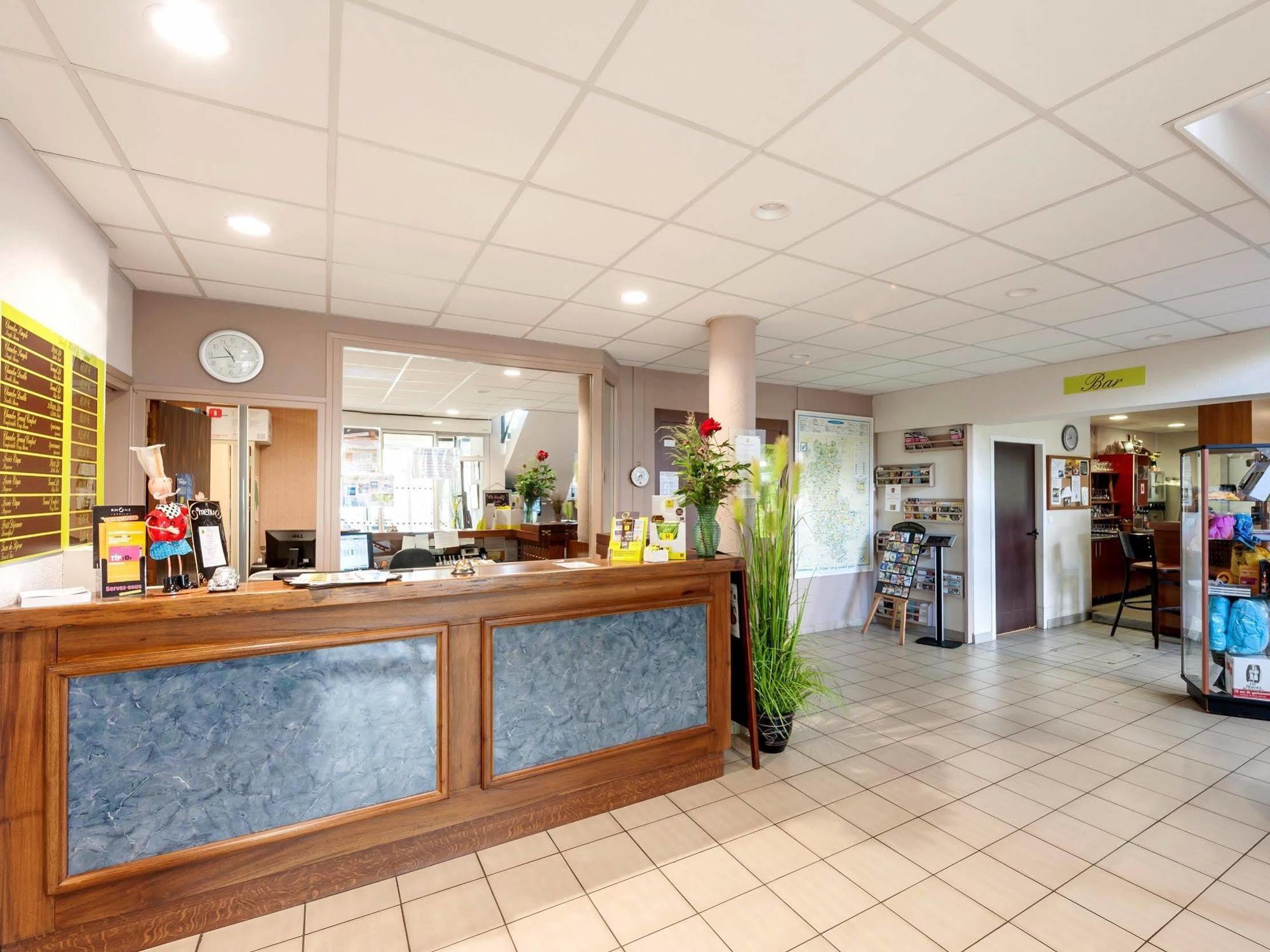 Hotel Le Chatard Sarcey Kültér fotó